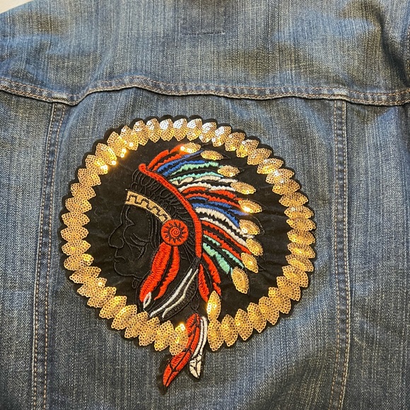 Custom Jean jacket with Native American chief sequin embellishment - Picture 2 of 6